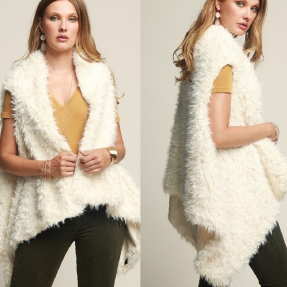 Jackets & Blazers - Faux Fur Vest/ fleeced lined